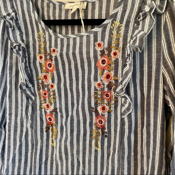 Mystree Floral Embroidered Blouse - Picture 2 of 7